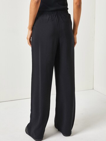 olalook Široký strih Nohavice - Čierna