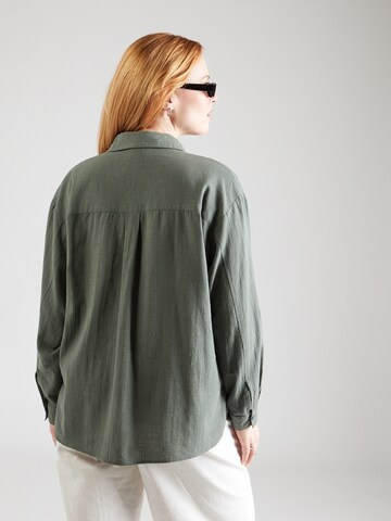 ONLY Carmakoma Blouse 'CARTIZANA' in Green
