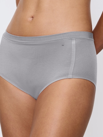 TRIUMPH Maxislip ' Red Label Smart Natural ' in Grau