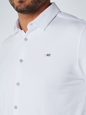 Coupe regular Chemise No Excess en blanc