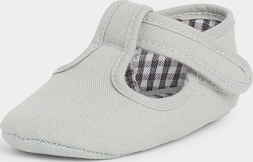 Chaussure basse Pisamonas en gris : devant