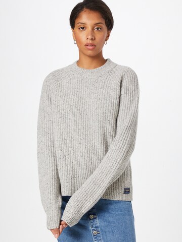 Superdry Sweater in Grey: front