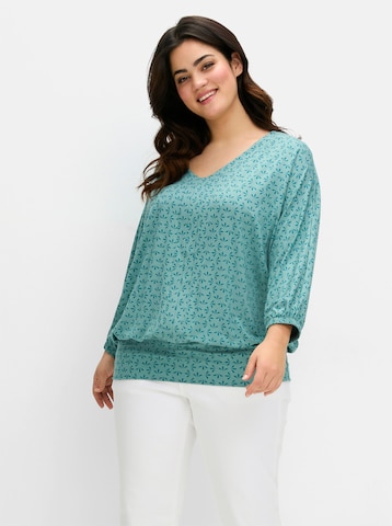 SHEEGO T-shirt i grön
