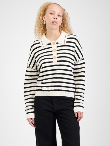 VILA Sweater 'Malfine' in Beige: front