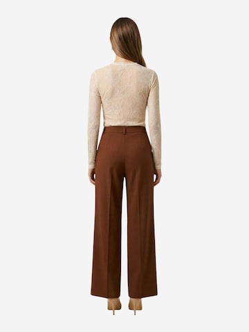 I AM Wide leg Pantalon 'Pantaloni Gamba Ampia PE26199' in Bruin