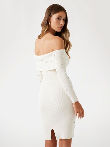 GUESS Knitted dress in White