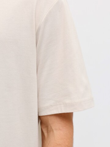 JJ Rebel Majica 'JREBOSCAR' | bež barva