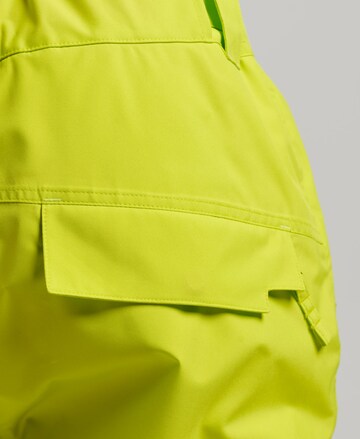 Regular Pantalon de sport 'Snow Ultra' Superdry Snow en jaune