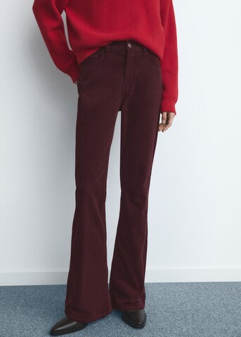MANGO Flared Jeans in Red: front
