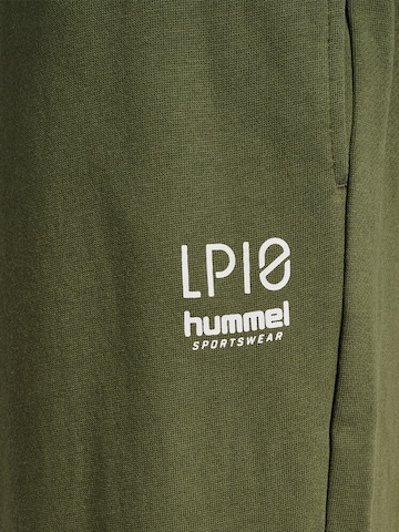 Hummel Tapered Pants in Green