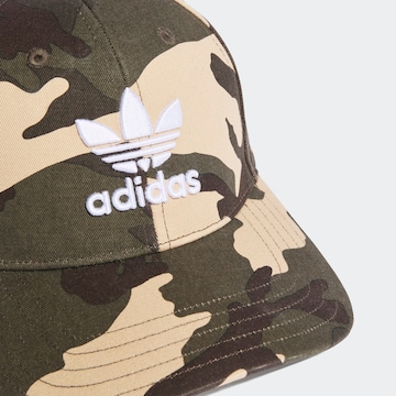 Cappello da baseball 'Camo' di ADIDAS ORIGINALS in verde