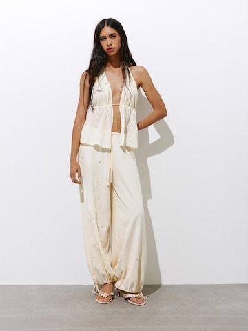 Pull&Bear Top in Beige