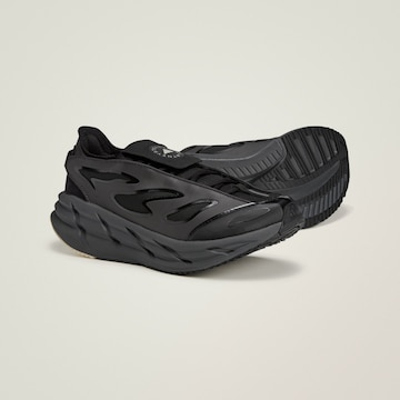 ADIDAS BY STELLA MCCARTNEY Laufschuh 'Adistar' in Schwarz