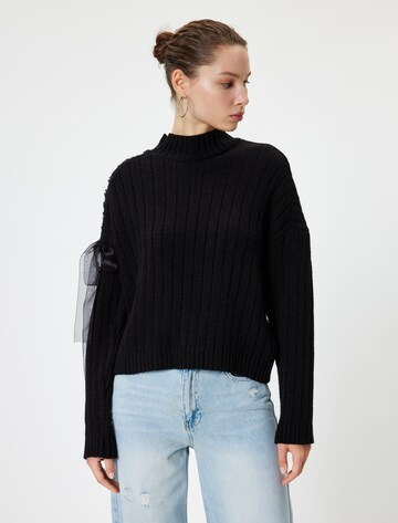 Koton Sweatshirt in Zwart: voorkant