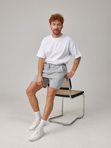 SNOCKS Regular Broek in Grijs