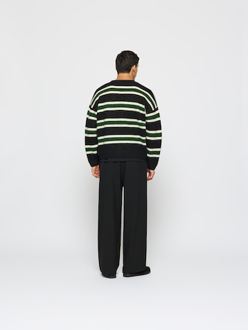 Burocs Knit Cardigan 'Fuzzy V-Neck' in Black