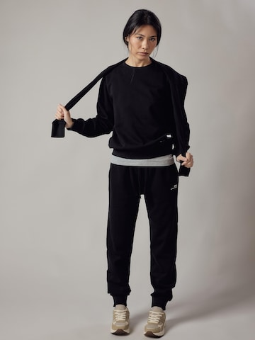 OWN Off With Nature Sweatshirt 'Felpa Felpata Girocollo' in Zwart