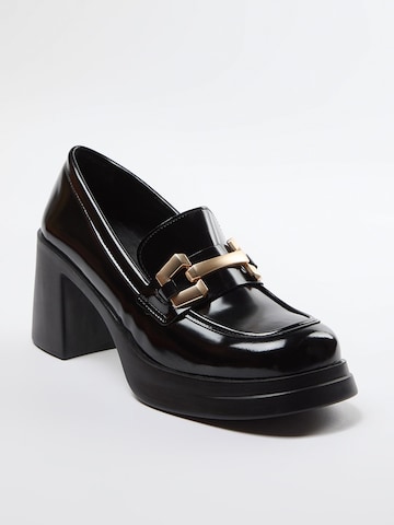 Trendyol Pumps in Black