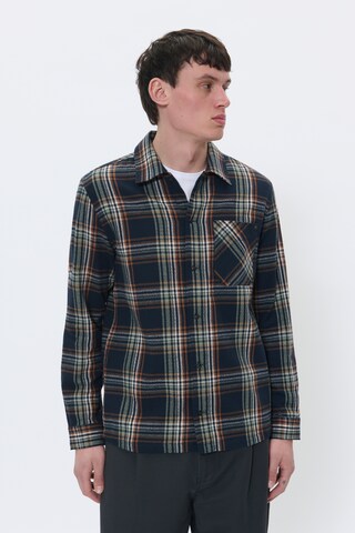Coupe regular Chemise 'Pelton' Matinique en bleu : devant