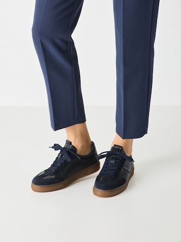 Baskets basses Tamaris en bleu