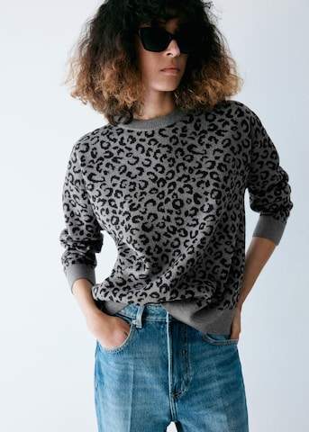 MANGO Sweater 'LEOPARD' in Grey: front