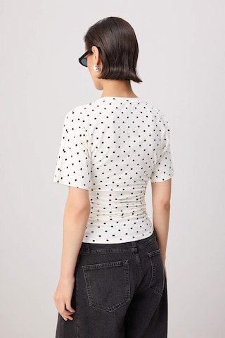 Trendyol Shirt in White