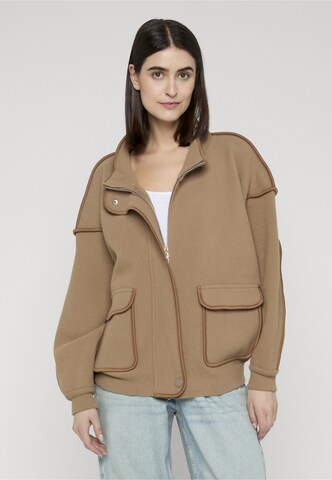 Estelou Between-Season Jacket in Beige: front