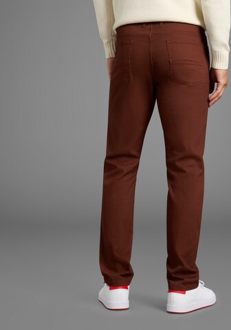 Man's World Regular Jeans in Braun