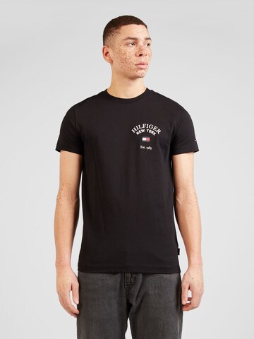 TOMMY HILFIGER T-Shirt 'Varsity' in Schwarz: predná strana