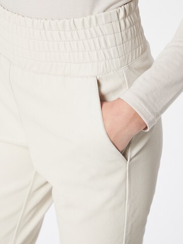 Ibana Slim fit Trousers 'COLETTE' in White