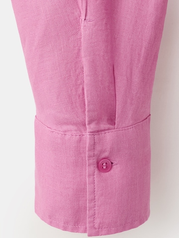 MANGO - Blusa en rosa