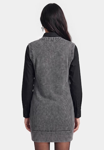 Robe myMo ROCKS en gris