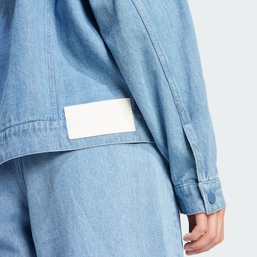 ADIDAS ORIGINALS Between-Season Jacket in Blue