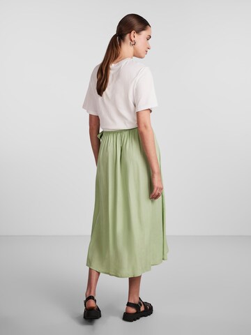 PIECES Skirt 'Tala' in Green