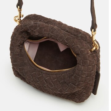 Les Visionnaires Handbag 'Greta Micro weave' in Brown