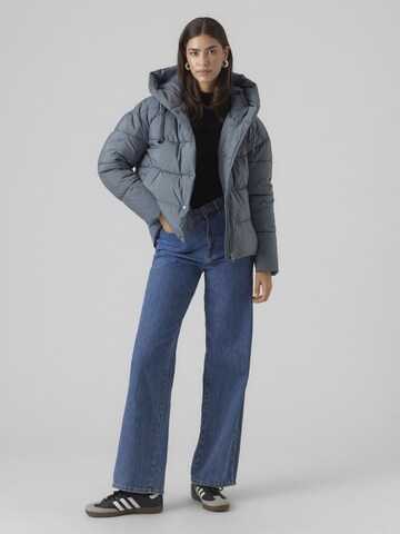 Vero Moda Petite Winterjas in Grijs