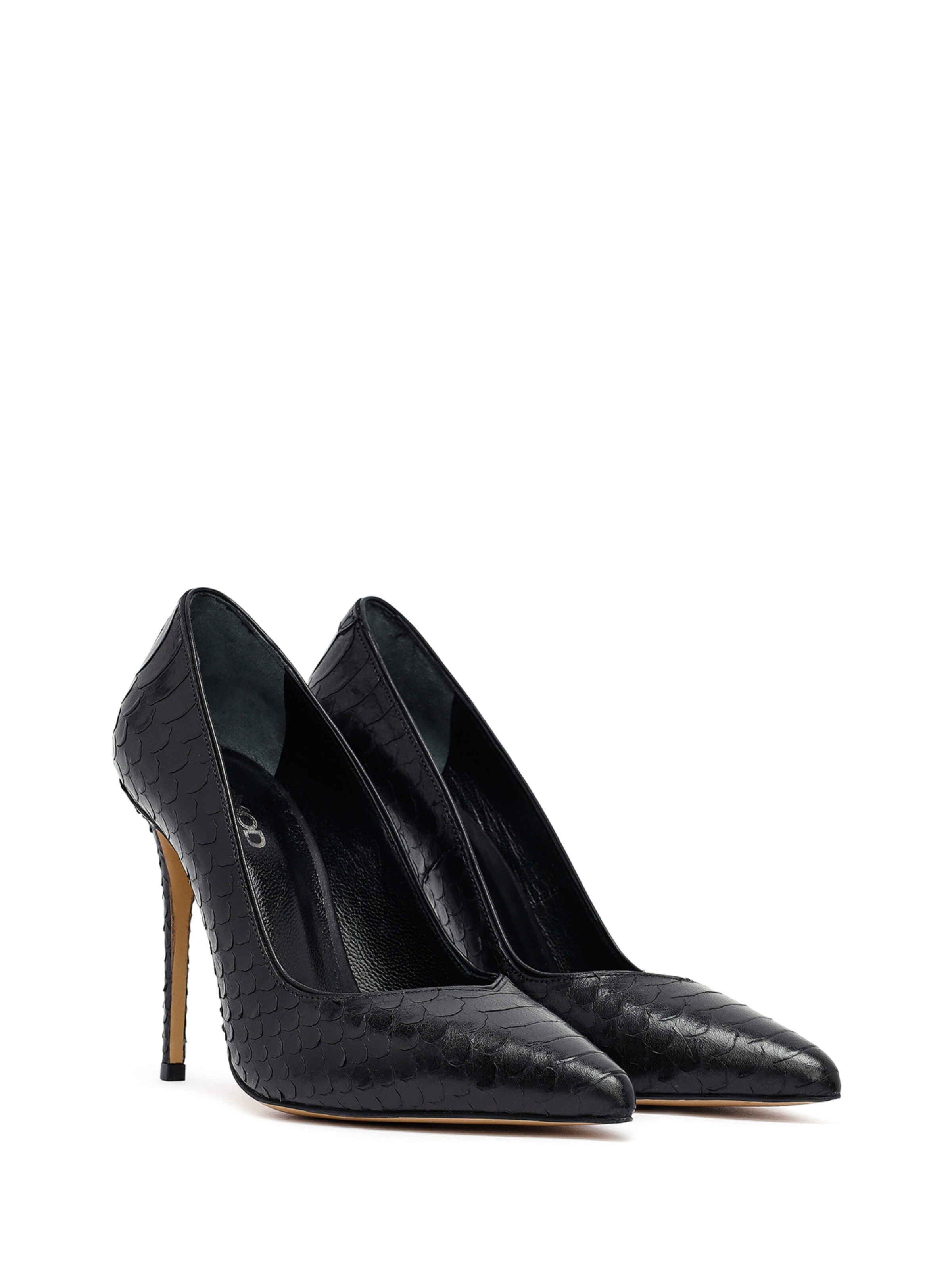 Derimod Pumps in Black