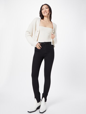 VERO MODA Skinny Jeans 'SOPHIA' in Schwarz