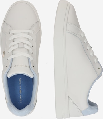 Sneaker bassa di TOMMY HILFIGER in bianco