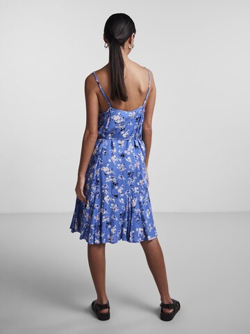 PIECES - Vestido de verano 'Nya' en azul