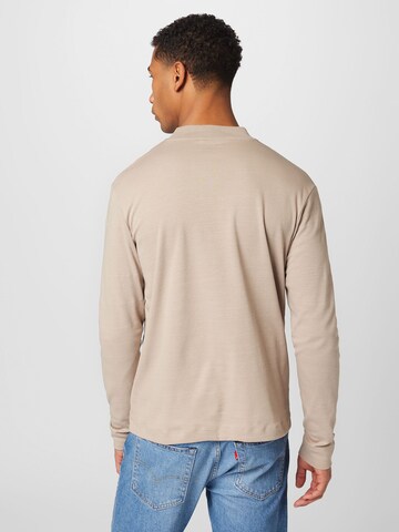 DRYKORN Sweatshirt 'MORITZ' i brun