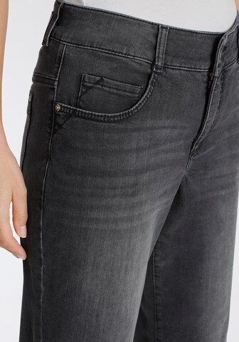 MAC Loosefit Jeans 'Gracia' in Schwarz