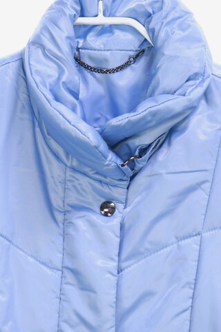 Un Jour Ailleurs Jacket & Coat in S in Blue