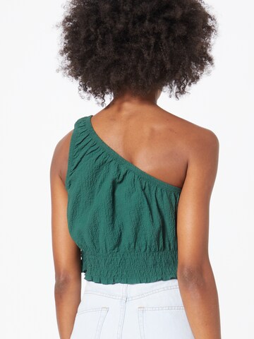 WEEKDAY Top 'Delta' in Green