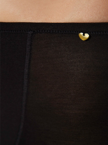 Panty 'Galatea soy fiber short-leg panties' di zd ZERO DEFECTS in nero