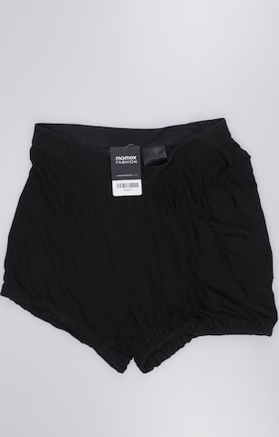 Y-3 Shorts in S in Black: front