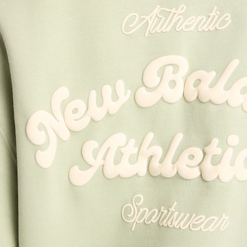 Sweat-shirt 'Heritage' new balance en vert