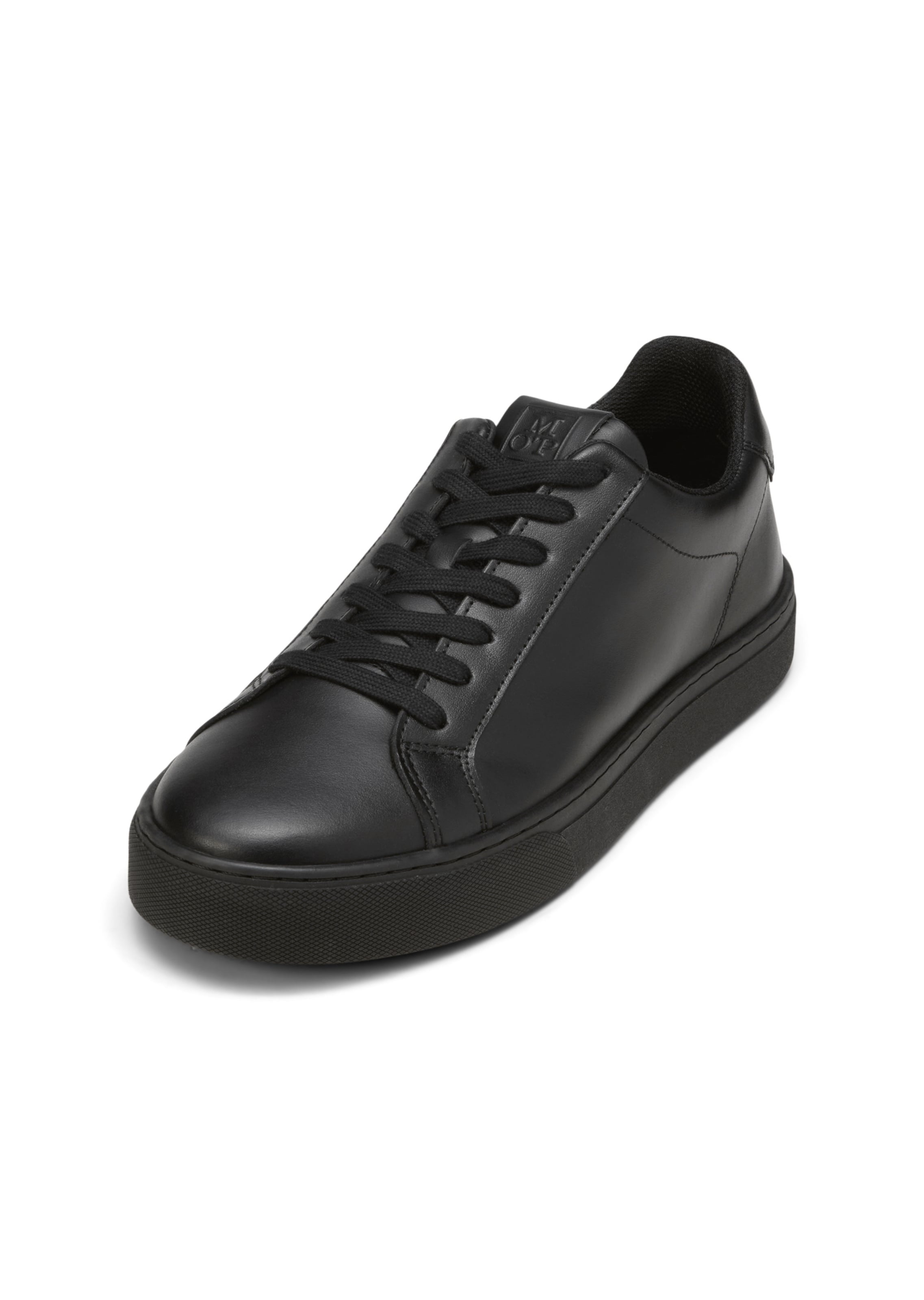 Marc O'Polo Sneakers in Black: front