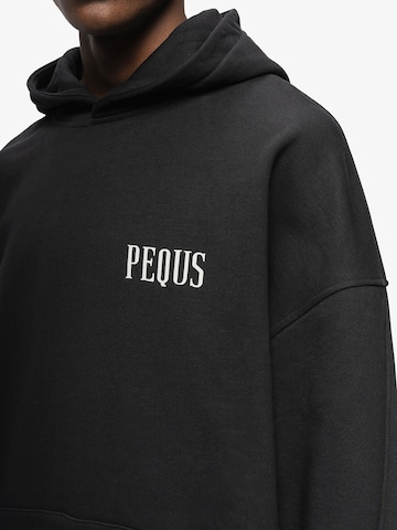 Pequs Sweatshirt in Schwarz