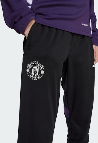 Coupe slim Pantalon de sport 'Manchester United Tiro 25 Competition' ADIDAS PERFORMANCE en noir